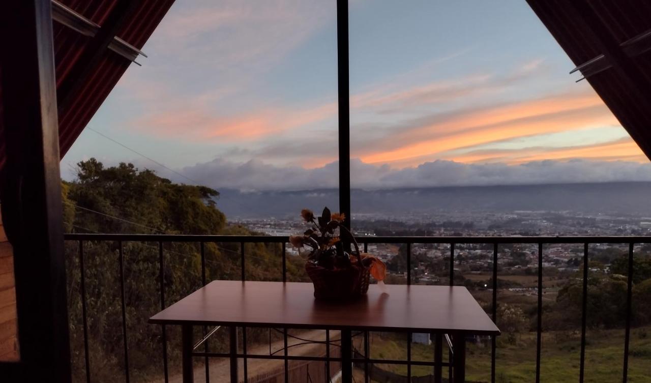 Quinta Bella Vista Lejlighedshotel Cartago Eksteriør billede